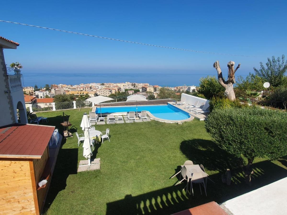 Villa Fontana Tropea Exterior photo