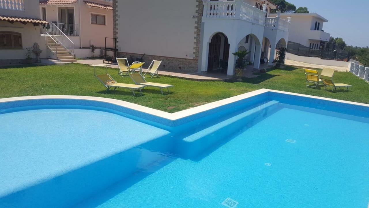 Villa Fontana Tropea Exterior photo